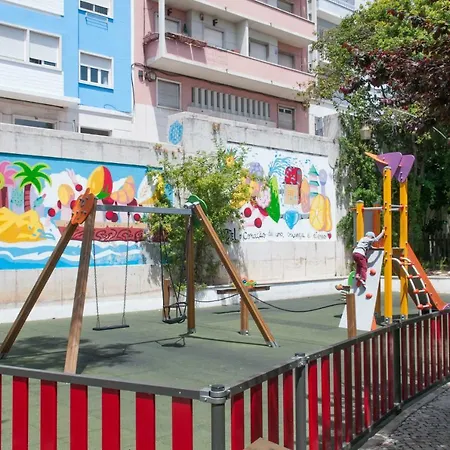 Apartament Charming Centre Lizbona